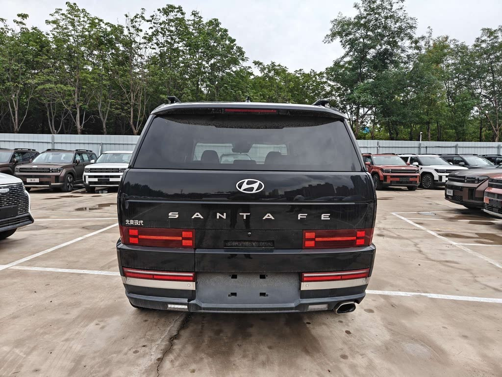 HYUNDAI SANTAFE 2024