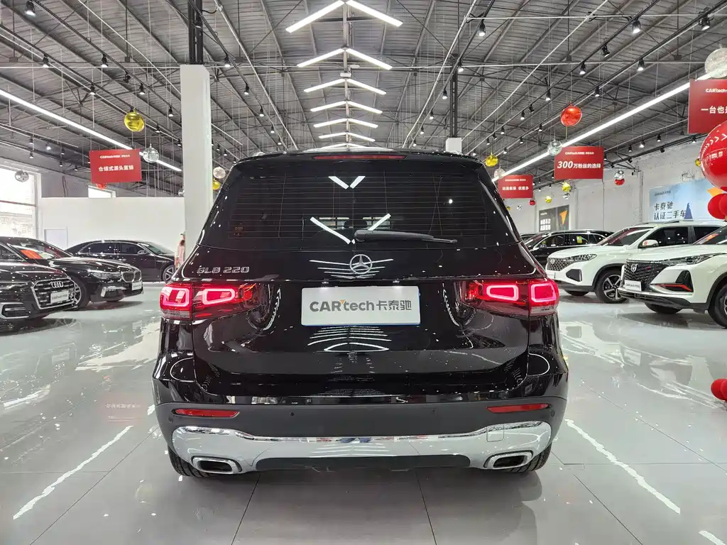 MERCEDES BENZ GLB 2022