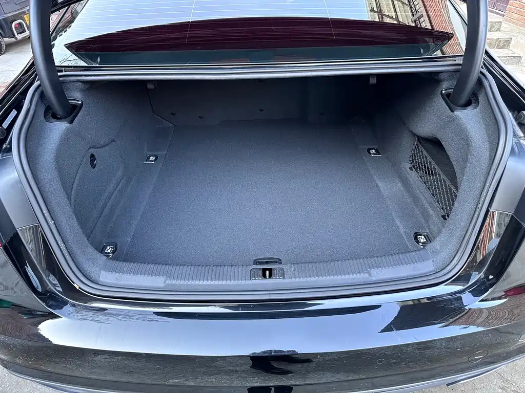 AUDI A6L 2018