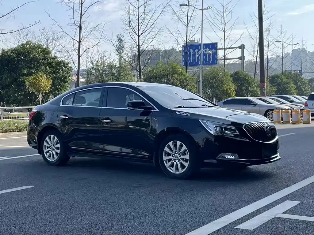 BUICK LACROSSE 2016