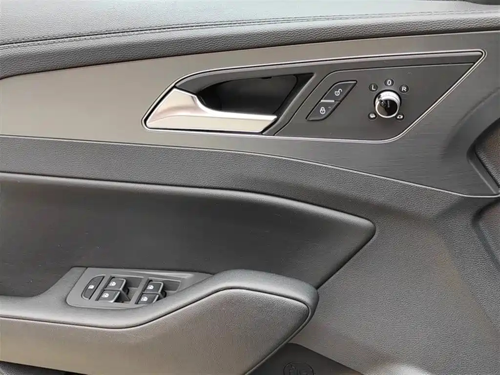 HONGQI H5 2020