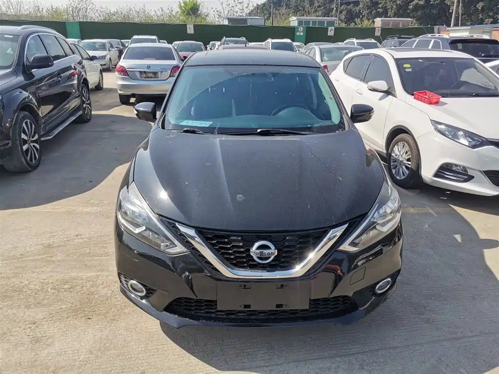 NISSAN SYLPHY 2018