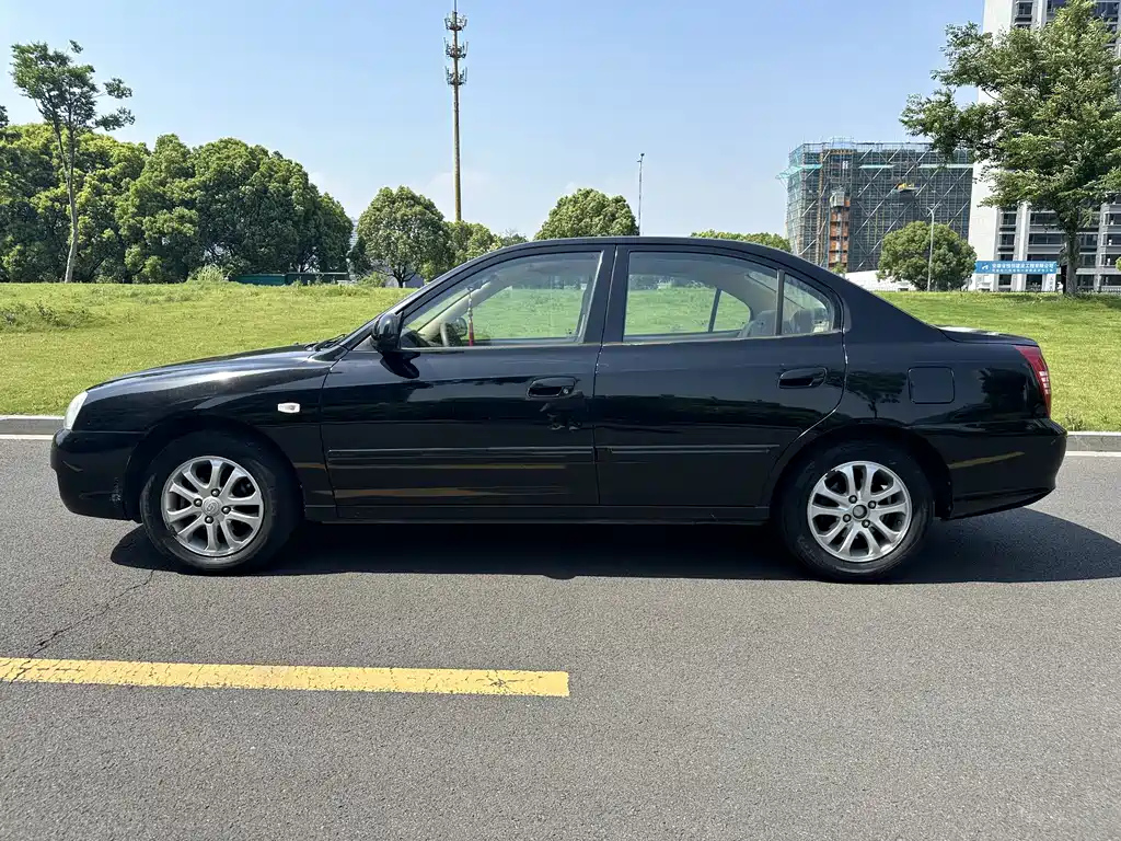 HYUNDAI ELANTRA 2010