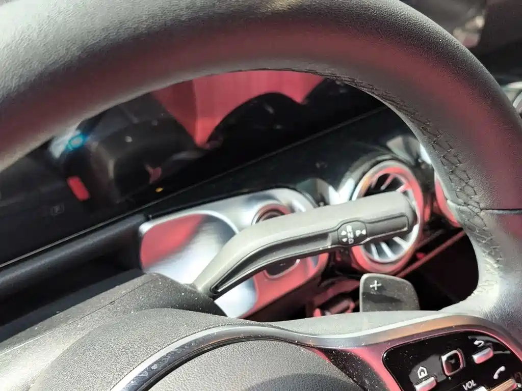 MERCEDES BENZ GLB 2022