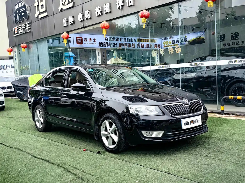SKODA OCTAVIA 2015
