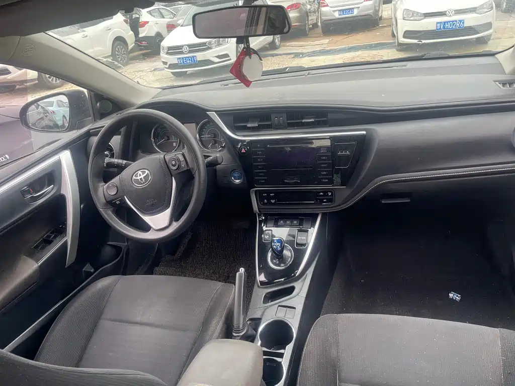 TOYOTA COROLLA 2019
