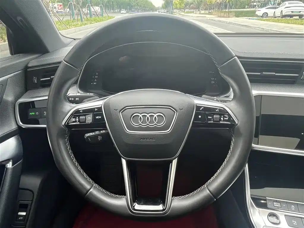 AUDI A6L 2022