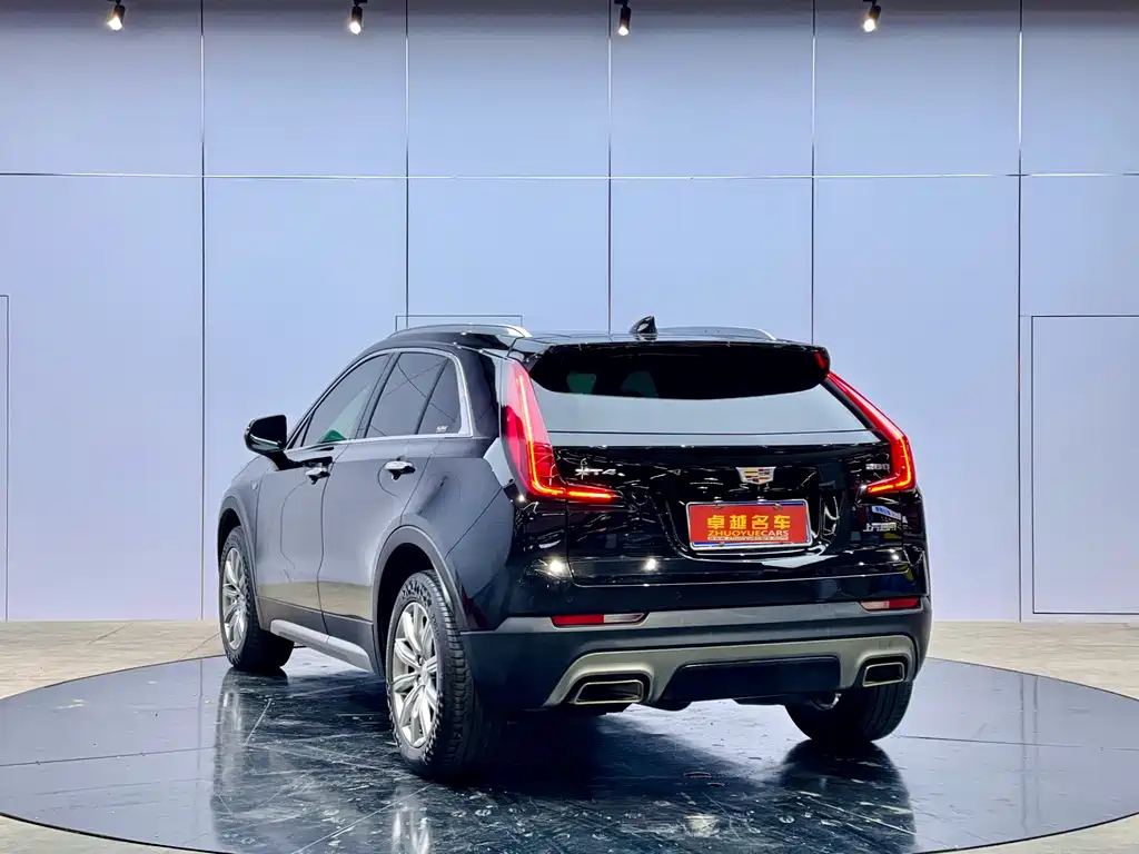 CADILLAC XT4 2020