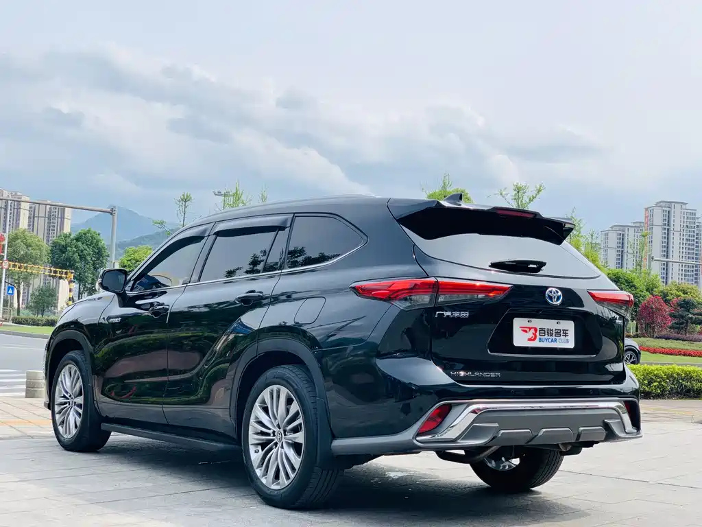 TOYOTA HIGHLANDER 2022
