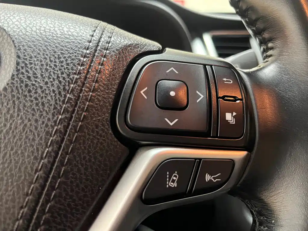 TOYOTA HIGHLANDER 2018
