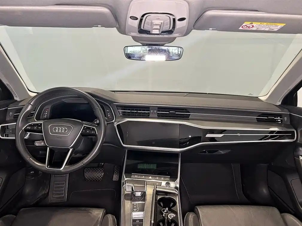 AUDI A6L 2021