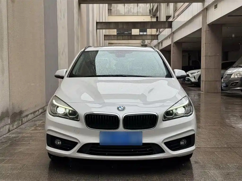 BMW 2-SERIES STATION WAGON 2016