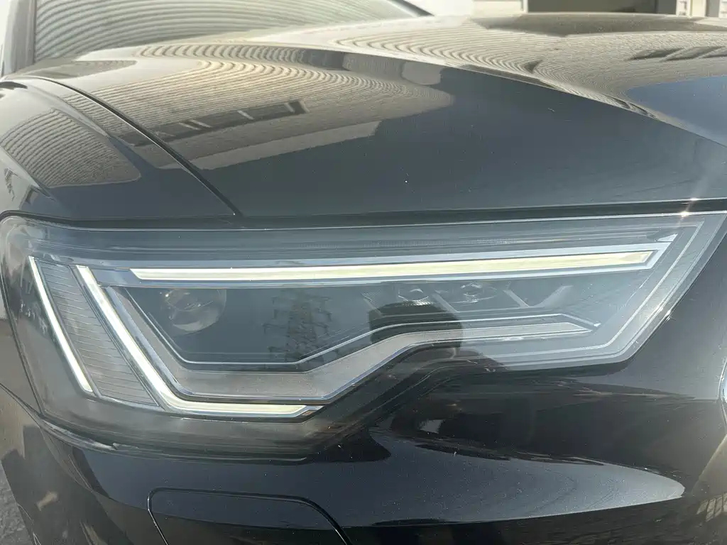 AUDI A6L 2022