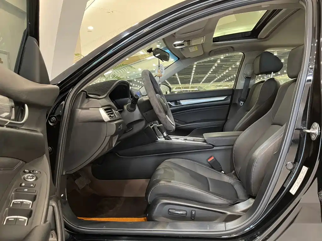 HONDA ACCORD 2021