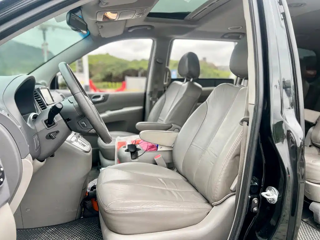 KIA VQ 2015
