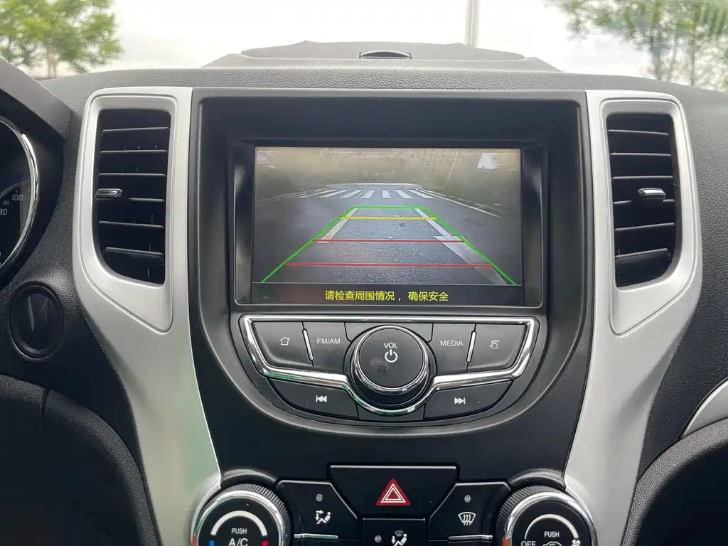 CHANGAN CS35 2016