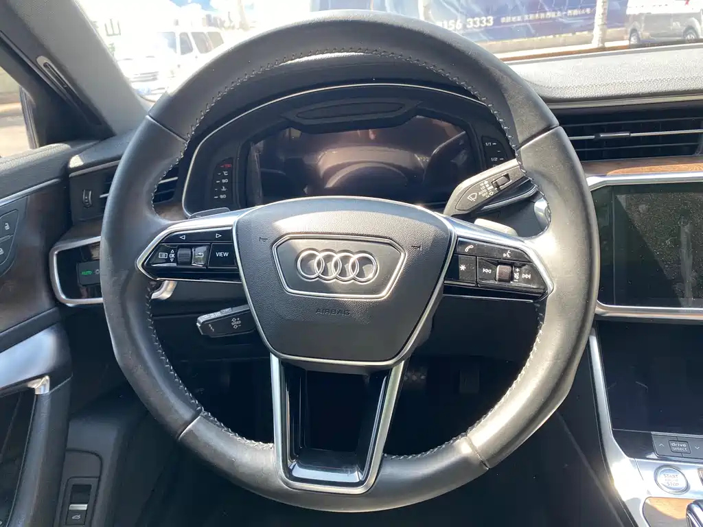 AUDI A6L 2020
