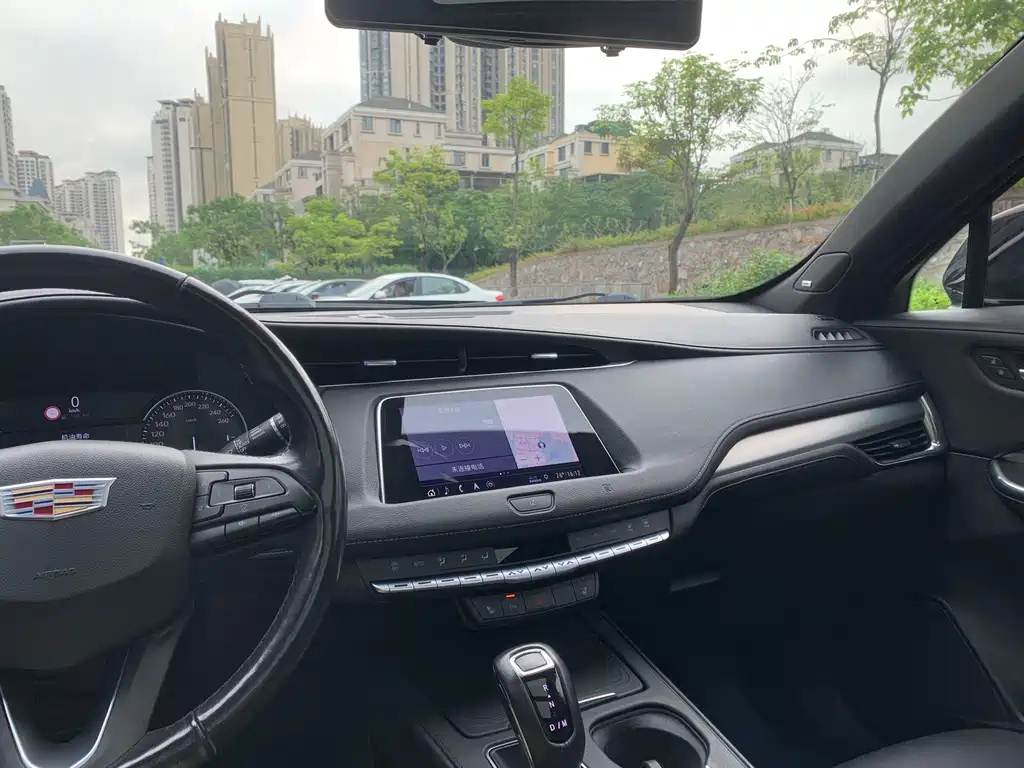 CADILLAC XT4 2019