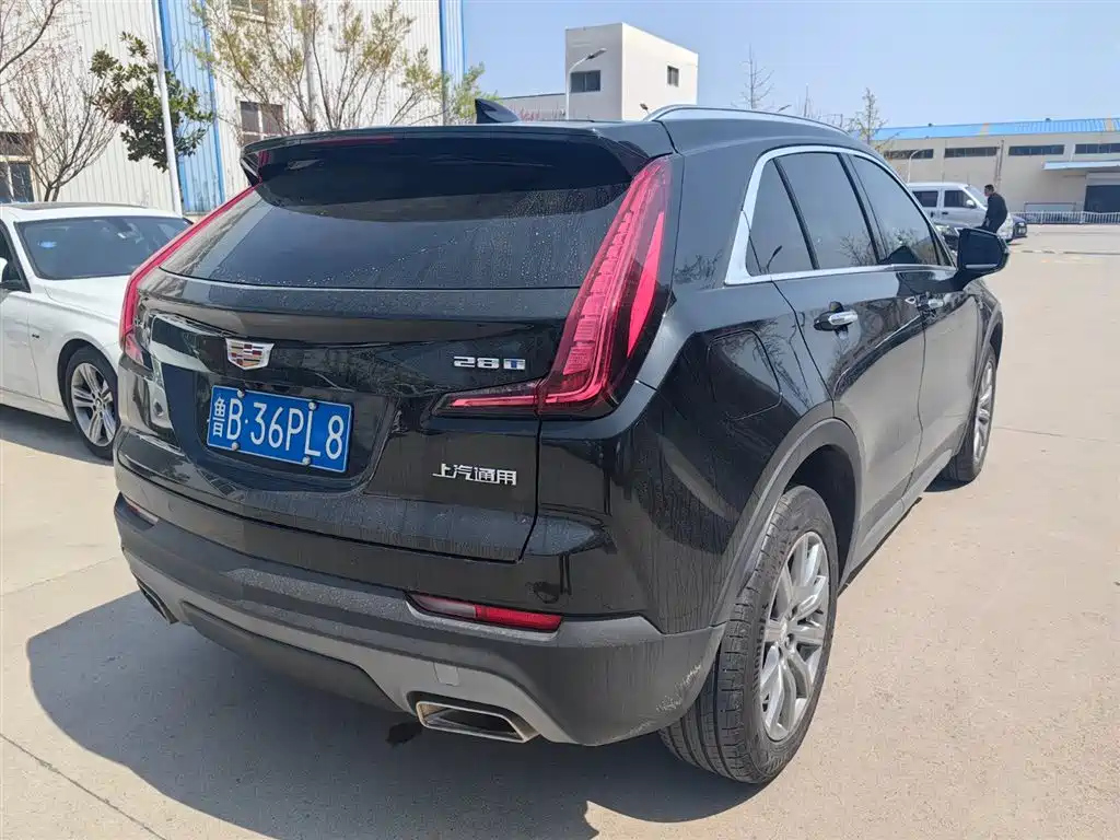 CADILLAC XT4 2022