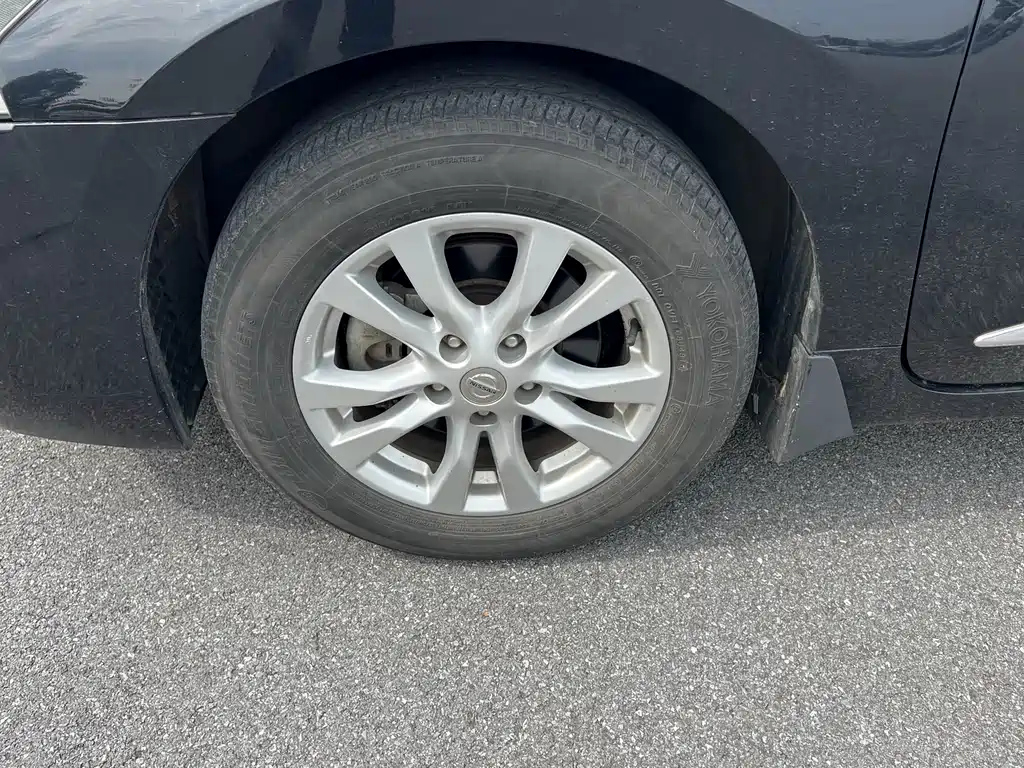 NISSAN TEANA 2014