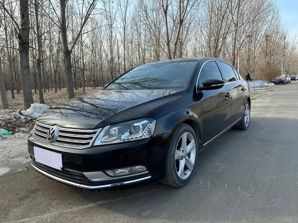 VOLKSWAGEN MAGOTAN 2016