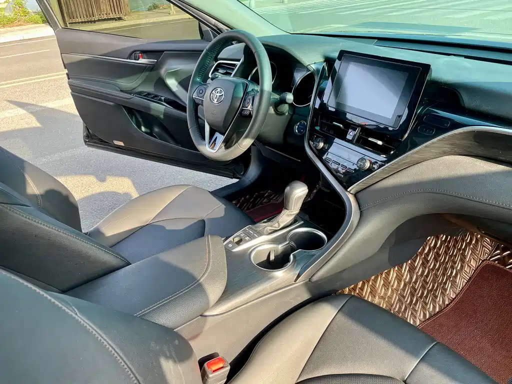 TOYOTA CAMRY 2022