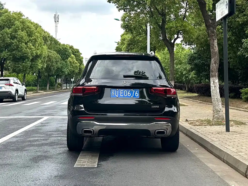 MERCEDES BENZ GLB 2021