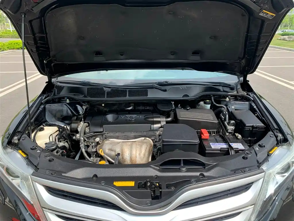 TOYOTA VENZA IMPORT 2014
