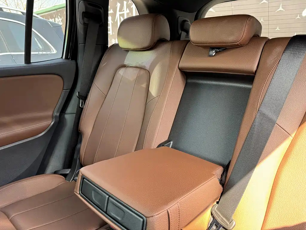 MERCEDES BENZ GLB 2022