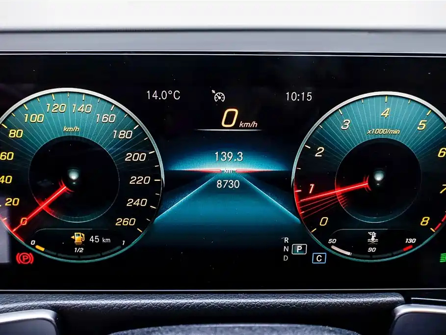 MERCEDES BENZ GLB 2022