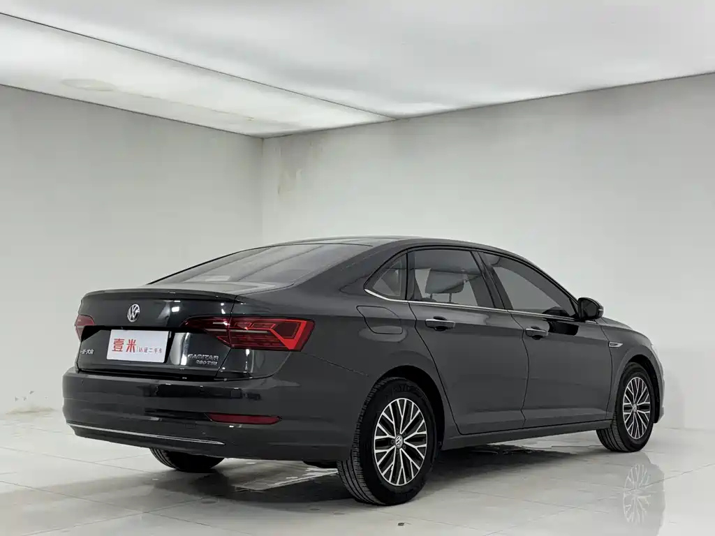 VOLKSWAGEN SAGITAR 2019