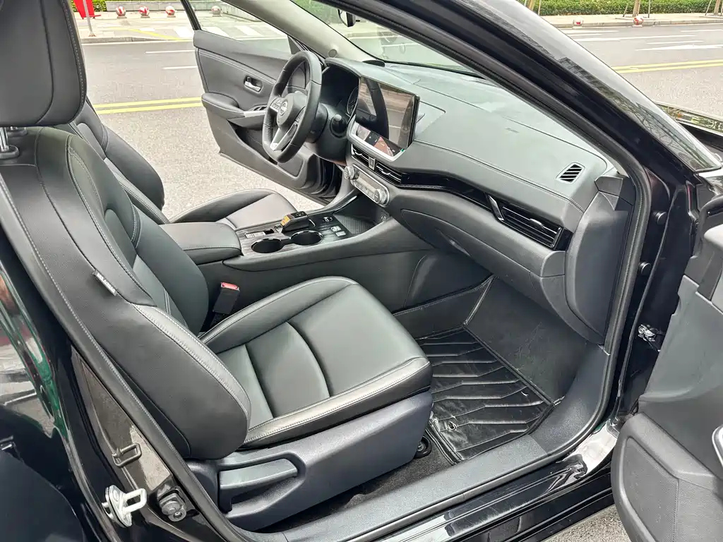 NISSAN SYLPHY 2022
