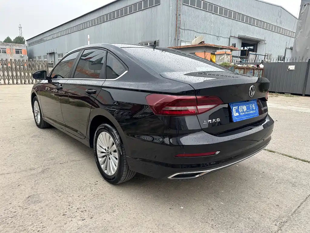 VOLKSWAGEN LAVIDA 2022