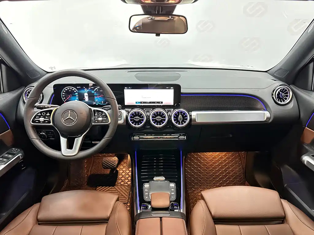 MERCEDES BENZ GLB 2022