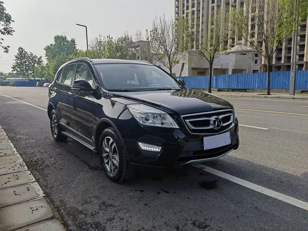 BAIC SENOVA X65 2016
