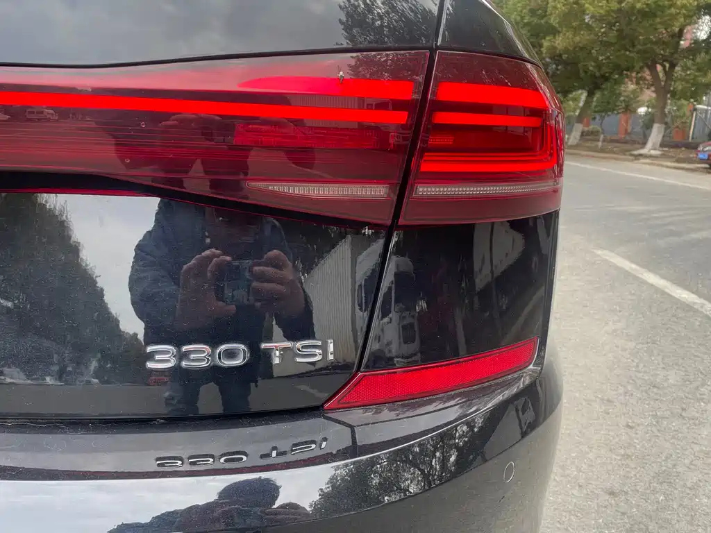 VOLKSWAGEN PASSAT 2022