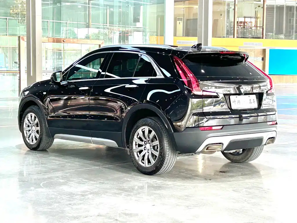 CADILLAC XT4 2020