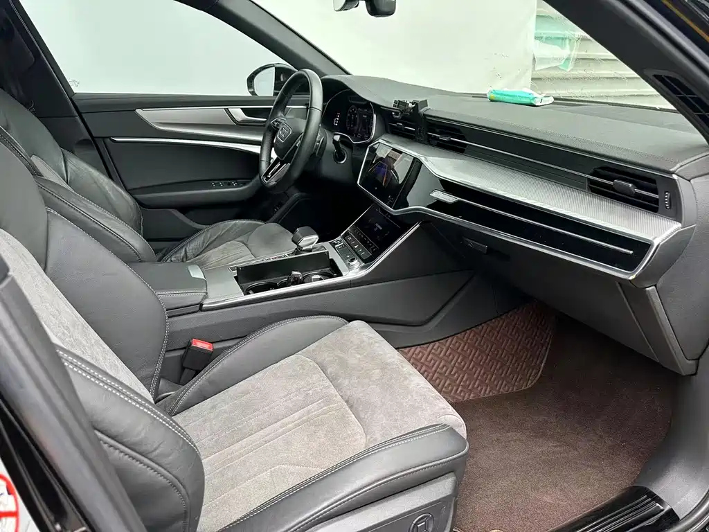 AUDI A6L 2021