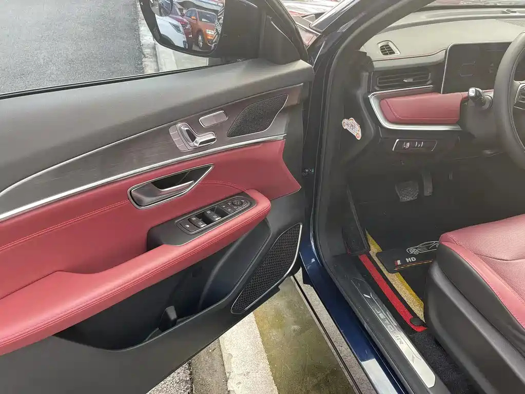 JETOUR X70 PLUS 2020