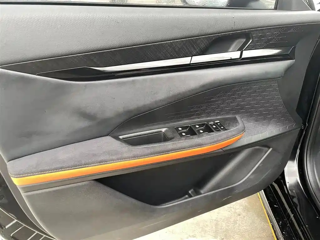 CHANGAN UNI-V 2023