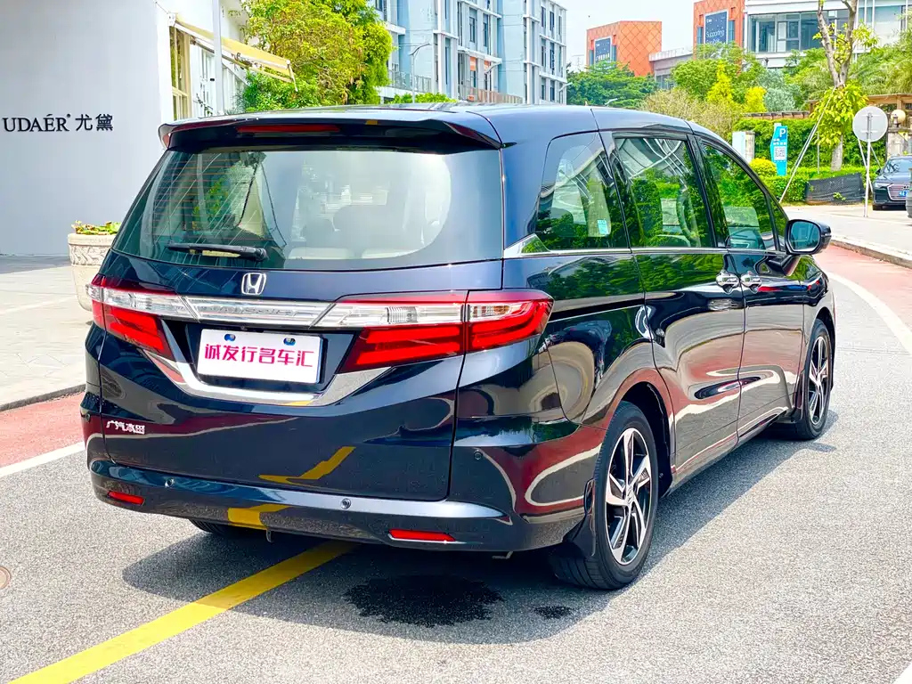 HONDA ODYSSEY 2016