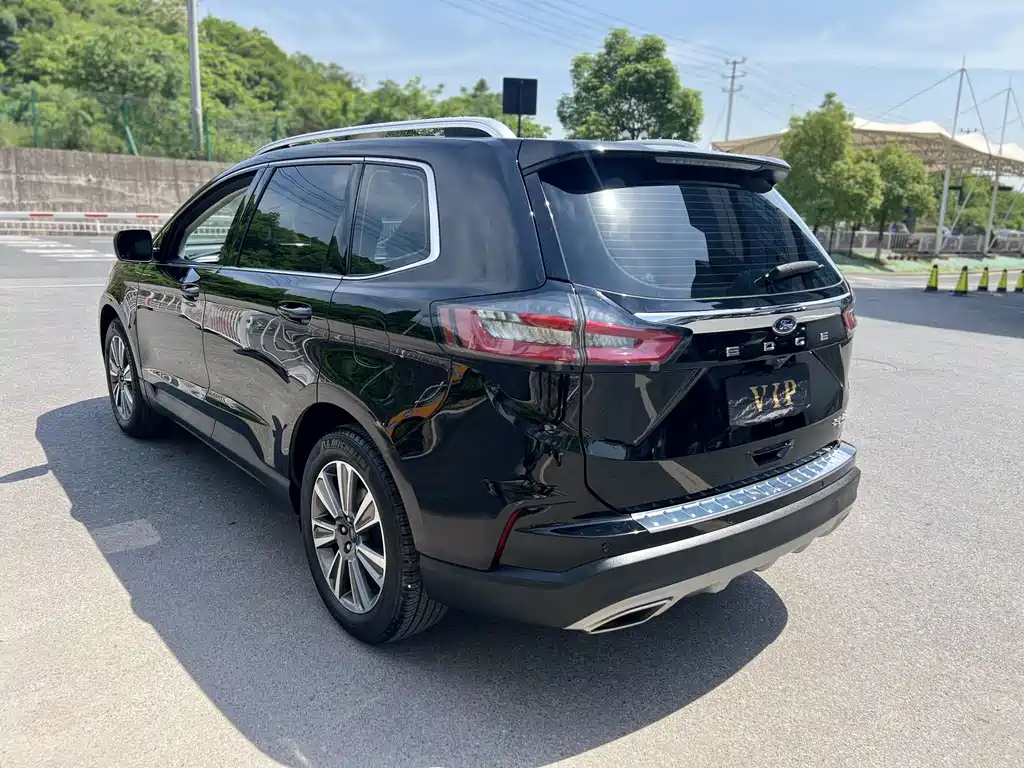 FORD EDGE 2022