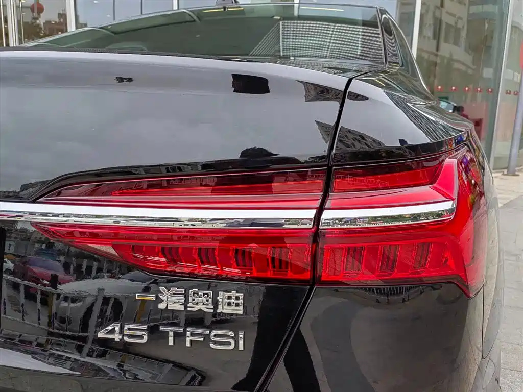 AUDI A6L 2023