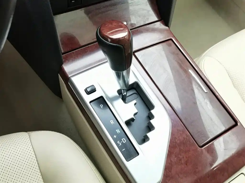 TOYOTA CAMRY 2013
