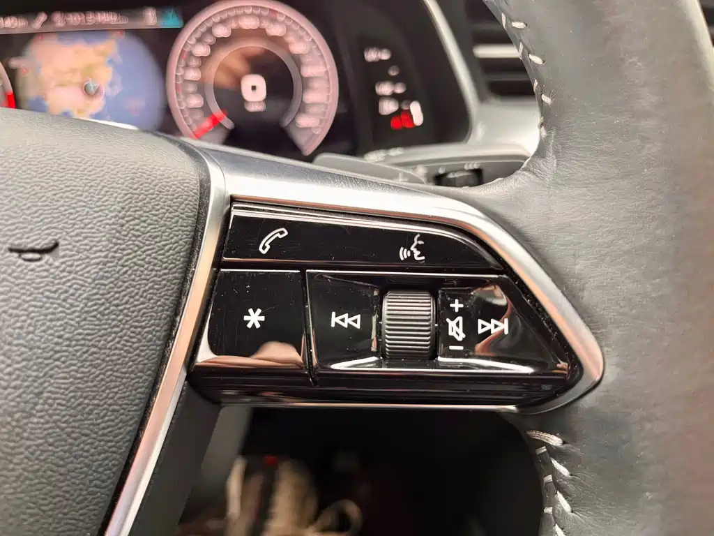 AUDI A6L 2020