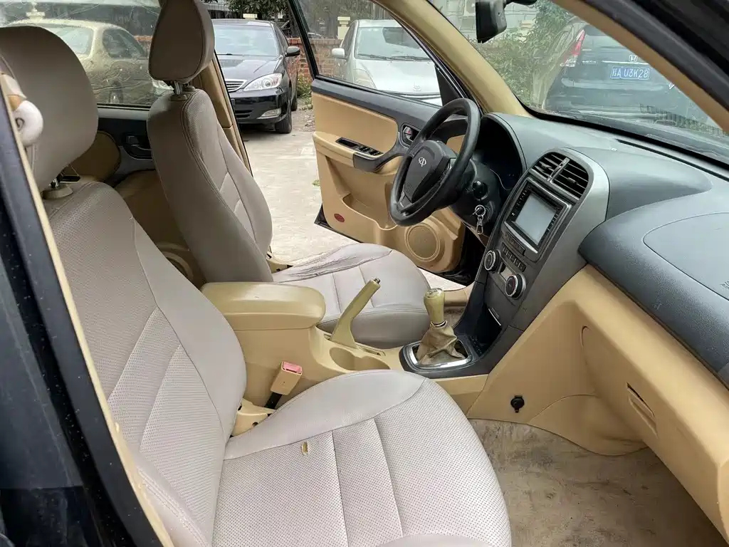 CHERY TIGGO 2013