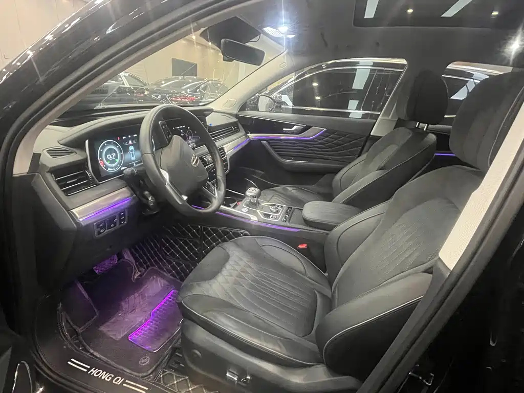 HONGQI HS5 2023