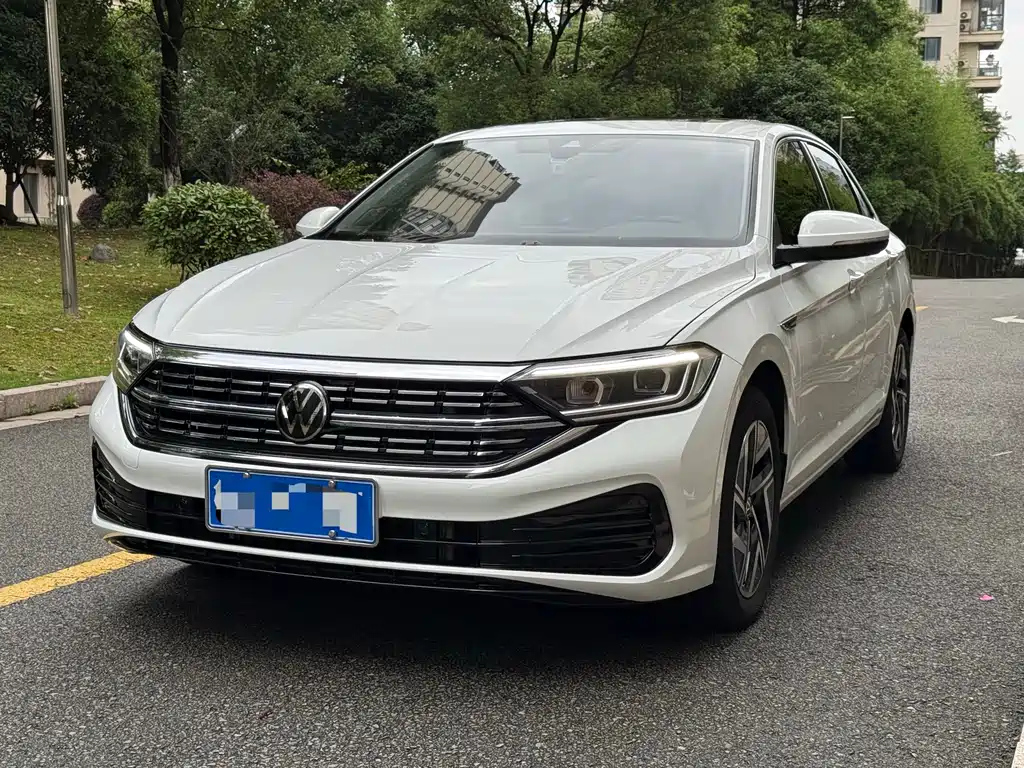 VOLKSWAGEN SAGITAR 2024