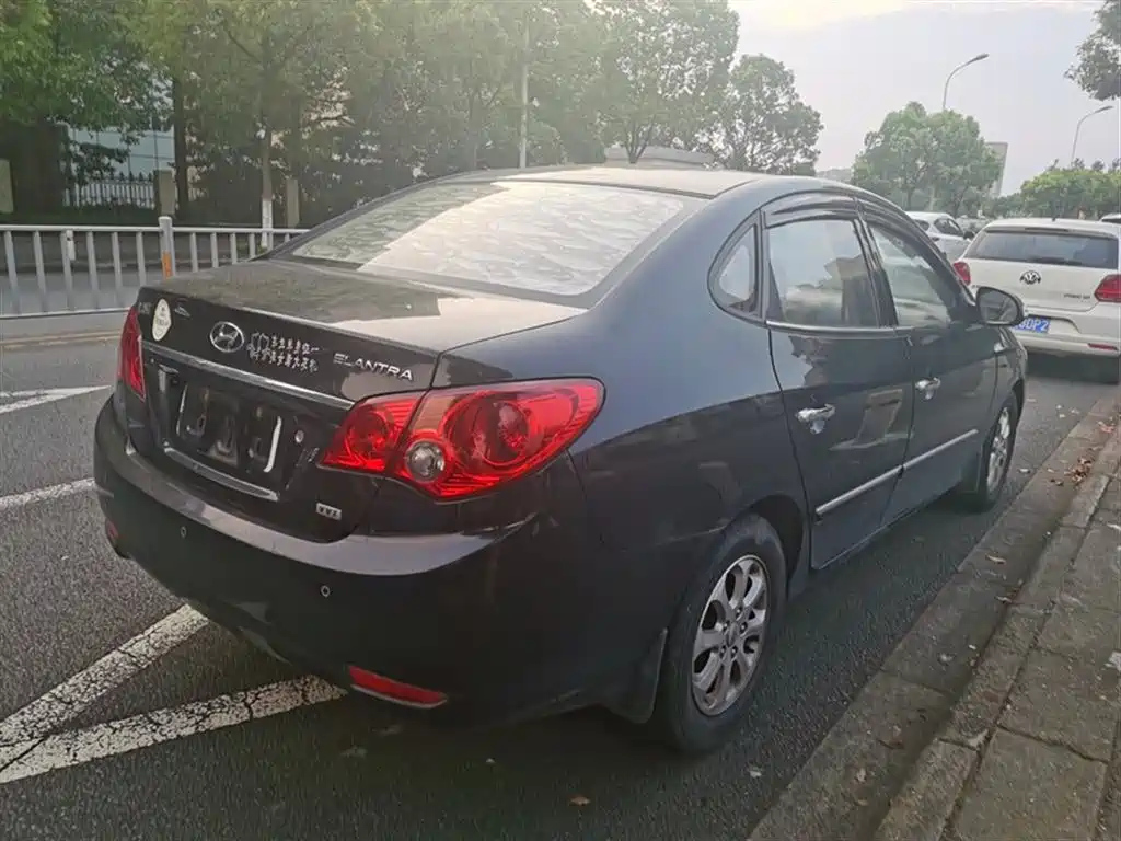 HYUNDAI CELESTA 2009