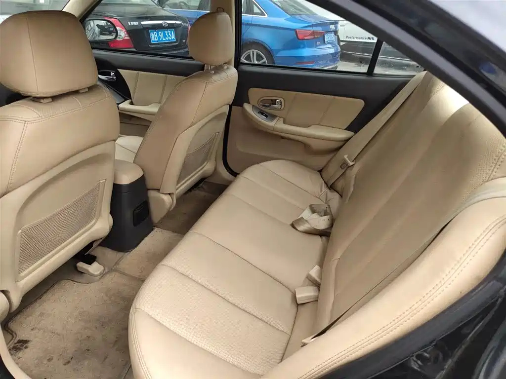 HYUNDAI ELANTRA 2009